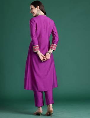 Purple embroidered silk kurta trouser set 4