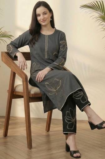 Grey embroidered viscose rayon kurta trouser set