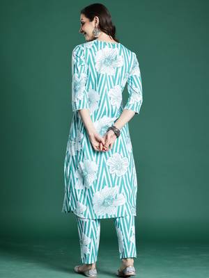 Blue printed cotton kurta trouser set 2
