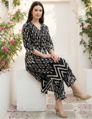 Black printed cotton kurta trouser set 4