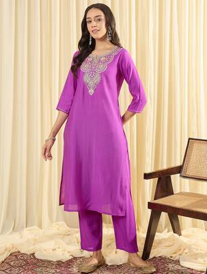 Purple embroidered silk kurta trouser set 4