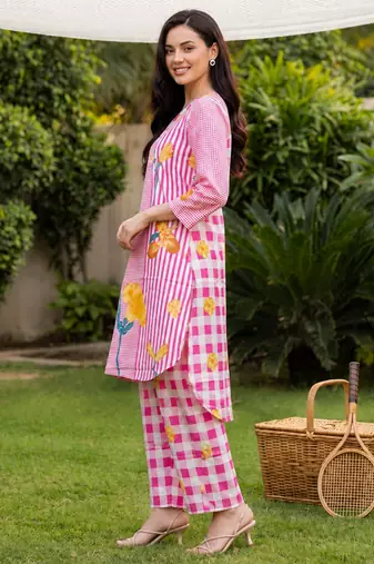 Pink printed cotton kurta trouser set