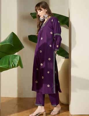 Purple embroidered cotton kurta trouser set 4