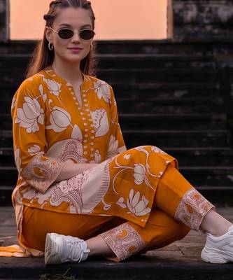 Yellow printed cotton kurta trouser set 2