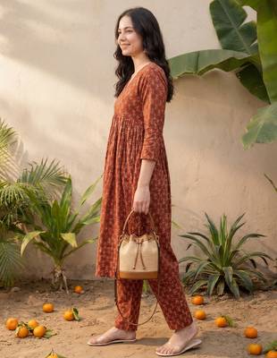 Maroon printed cotton kurta trouser set 4