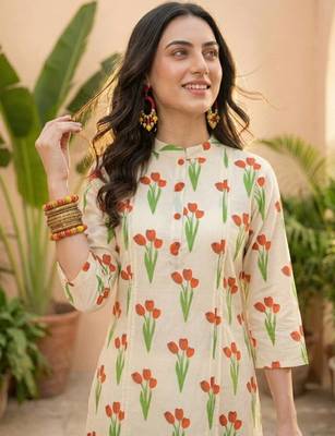 Off white printed cotton kurta trouser set 1