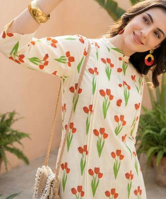 Off white printed cotton kurta trouser set 3