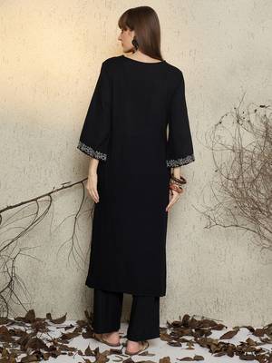 Black embroidered viscose rayon kurta trouser set 2