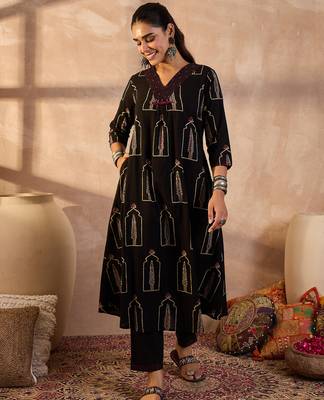 Black printed cotton kurta trouser set 4