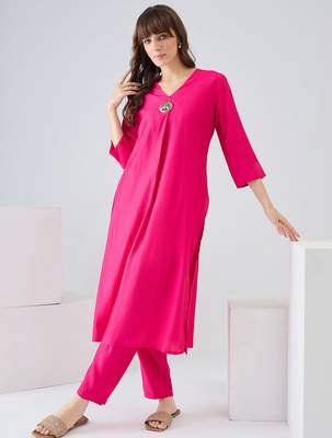 Pink printed liva kurta trouser set 1