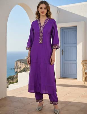 Purple embroidered liva kurta trouser set 4