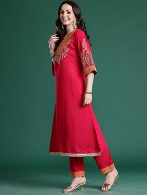 Pink embroidered silk kurta trouser set 3