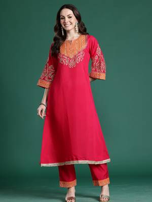 Pink embroidered silk kurta trouser set 4