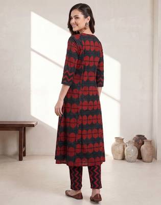 Maroon printed cotton kurta trouser set 2