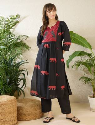 Black embroidered cotton kurta trouser set 4