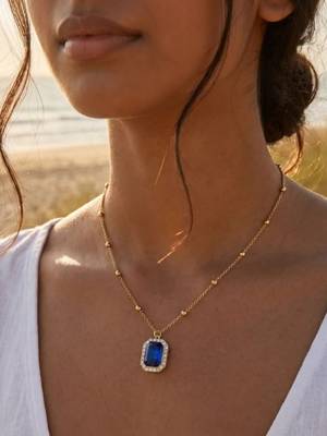 Fashion gold plated anti tarnish blue crystal pendant necklace for women  1