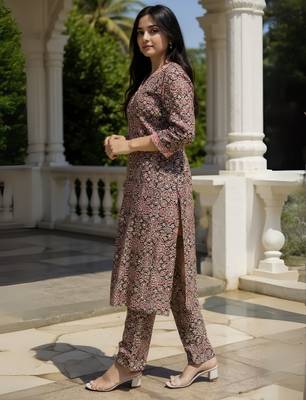Orange printed cotton kurta trouser set 4