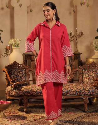Pink embroidered cotton kurta trouser set 4