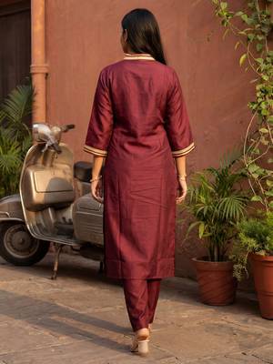 Brown printed silk kurta trouser set 2