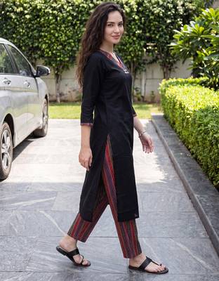 Black printed cotton kurta trouser set 4