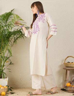 Off white printed cotton kurta trouser set 3