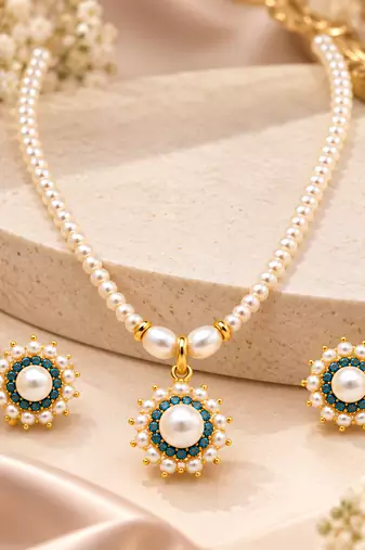 Certified Natural Freshwater Pearls with blue stone pendant set 