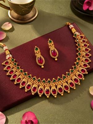 gold-plated stone necklace set with earrings 2