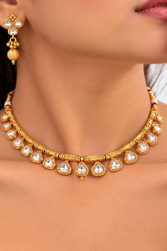 gold-plated copper white kundan necklace set with drop earrings