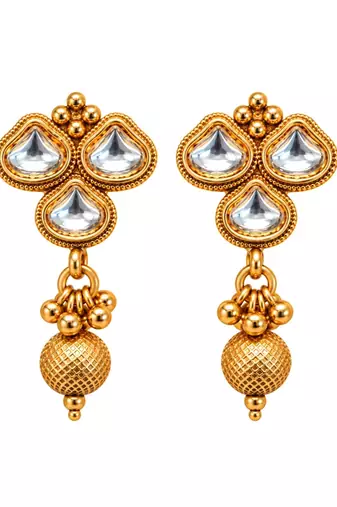 gold-plated copper white kundan necklace set with drop earrings