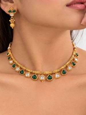 gold-plated copper green and white kundan necklace set with drop earrings 1