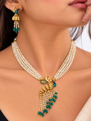 gold-plated copper pearl layered peacock pendant necklace set 1