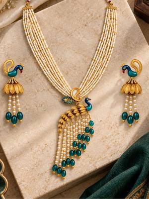 gold-plated copper pearl layered peacock pendant necklace set 3