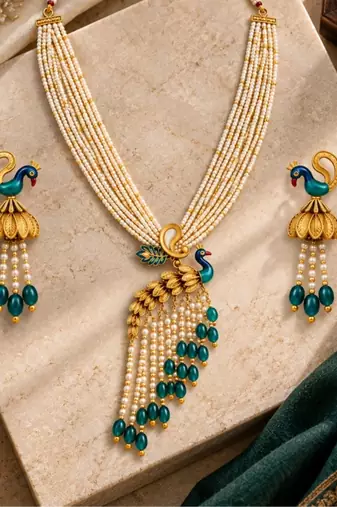 gold-plated copper pearl layered peacock pendant necklace set