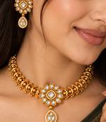 gold-plated copper white kundan floral choker necklace set