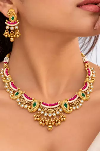 gold-plated copper multicolour kundan choker necklace set