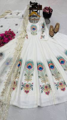 Off white designer party wear gown pant & dupatta set 3