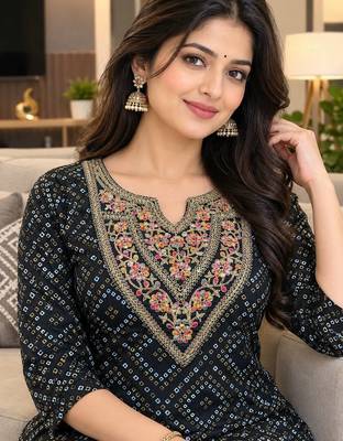 Traditional indian wear rayon fabric bandhani printed embroidery work kurta with palazzo 4