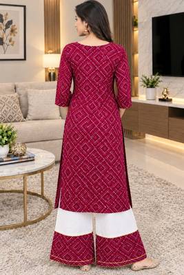 Traditional indian wear rayon fabric bandhani printed embroidery work kurta with palazzo 2