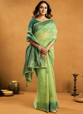 parrot green cotton blend saree with zari jhallar & rich pallu 4