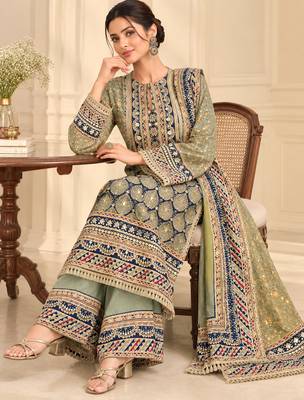Olive crepe silk blend printed suit set 4