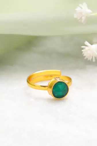 Gold plated kundan green ring