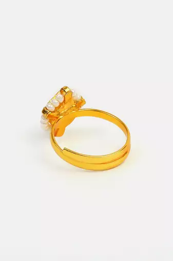Gold plated kundan pink halo ring