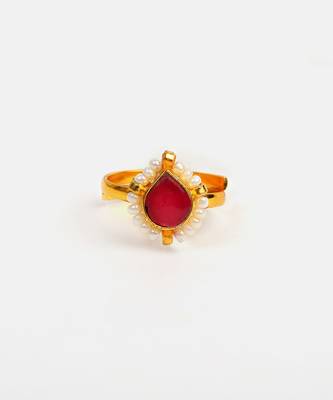 Gold plated kundan pink halo ring 4