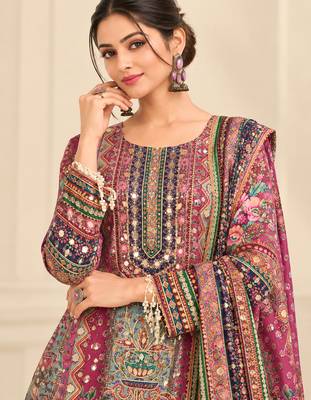 Wine crepe silk blend printed suit set 2