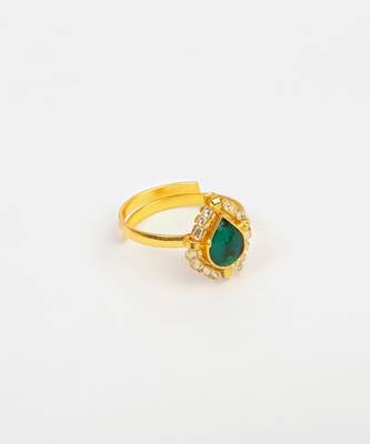 Gold plated kundan green halo ring 4