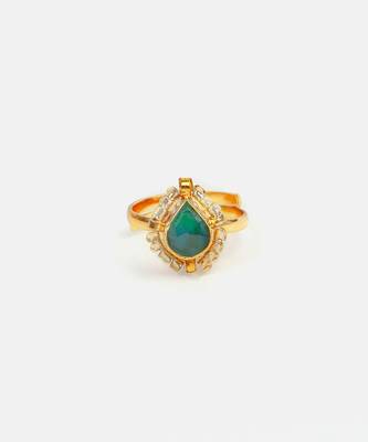 Gold plated kundan green halo ring 5
