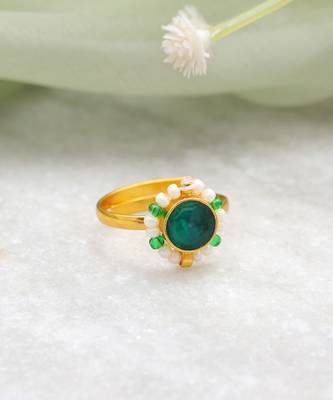 Gold plated kundan green halo ring 5