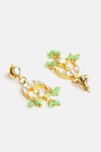 Gold plated kundan green jhumka earrings