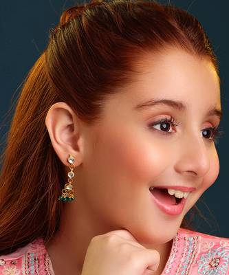 Gold plated kundan green drop earrings 1