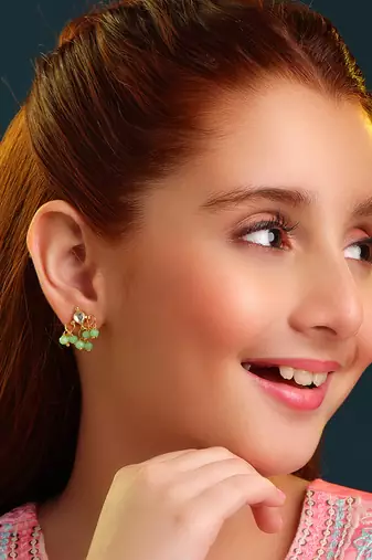 Gold plated kundan green cluster earrings